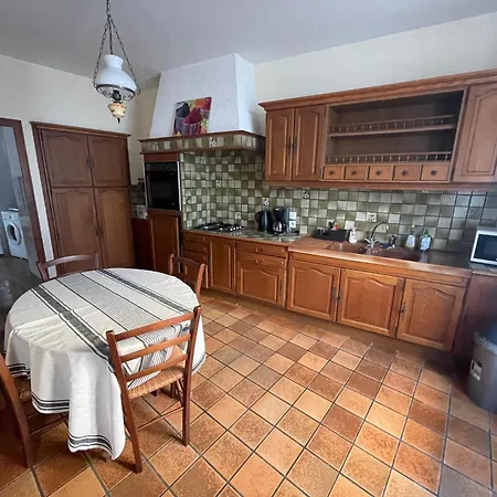 Maison De Bourg *